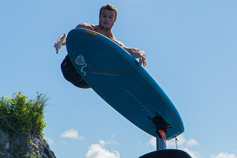 Starboard SUP Stand Up Paddleboard Foil Key Features 2021 Foil surf-v2-bottom-shape