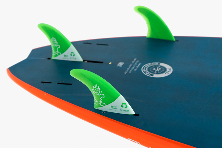 2022 STARBOARD SUP 8’7 X 29.5 135L PRO LIMITED SERIES